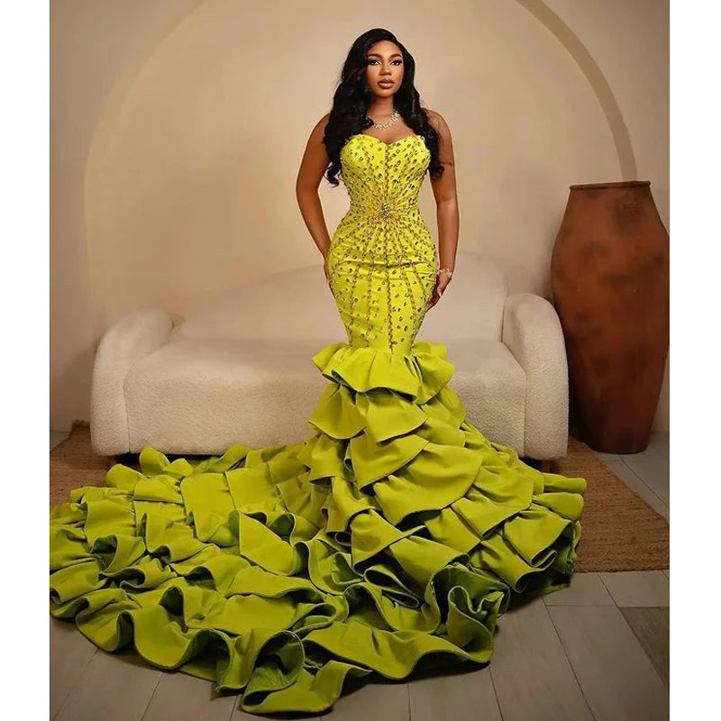Cascading Train Sweetheart Crystals Formal Occasion Dress Green vestidos para mujer with Stunning Beading Mermaid Prom Dresses